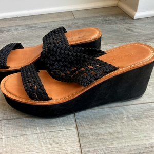 Bohemian Black Wedge